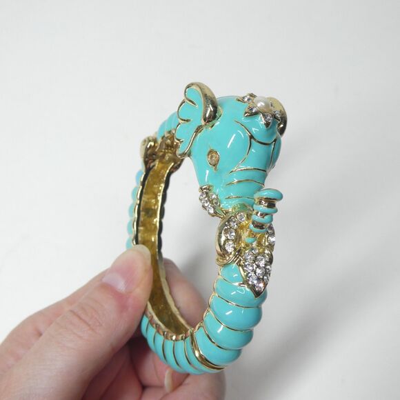 Kenneth Lane Blue Enamel Elephant Hinged Bangle Bracelet Vintage - Picture 5 of 14